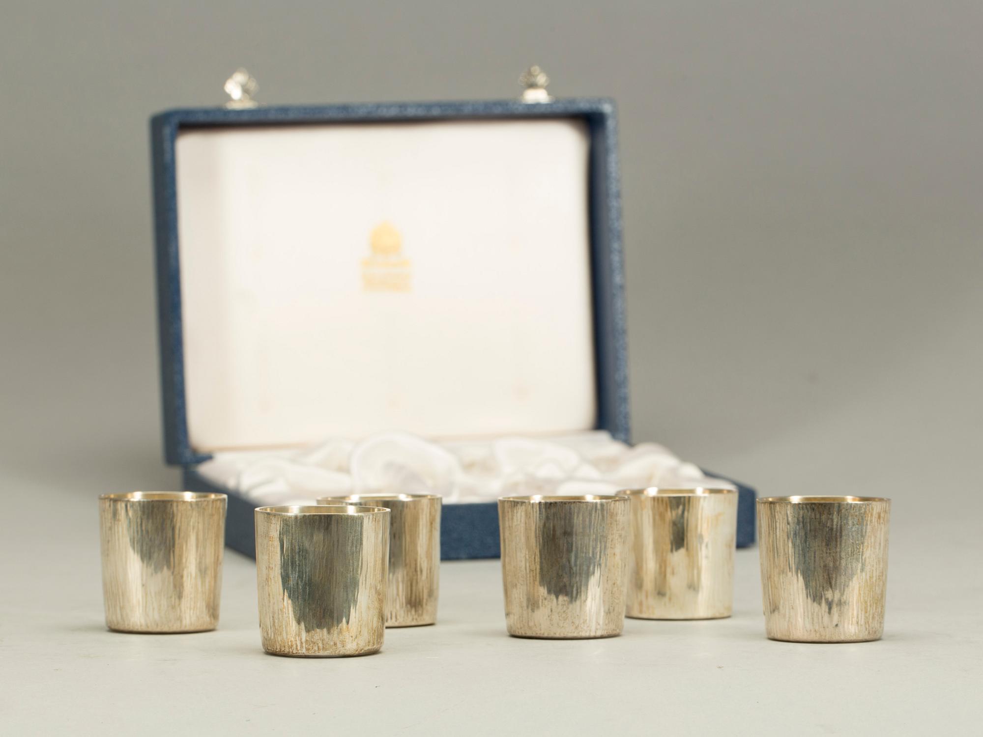 PUNSCHKOPPAR, sterlingsilver, 6 st, C.E Carlman, Stockholm, 1974-75. 340 gram.