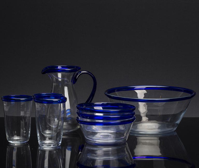 SKÅLAR, GLAS OCH KANNA, 12 st, glas, Bergdala glasbruk, 1900-tal.