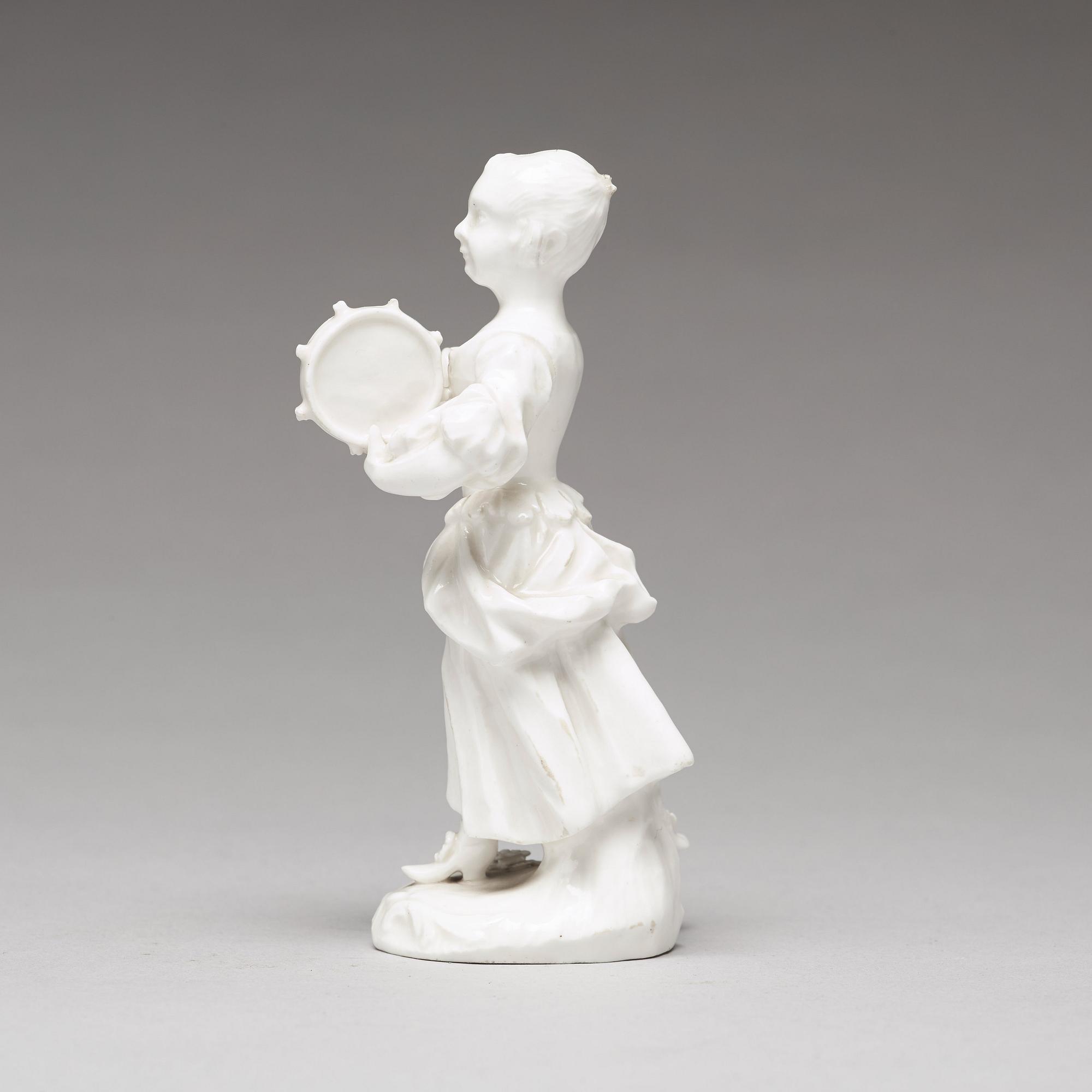FIGURIN, mjukt porslin. Marieberg, 1700-tal.