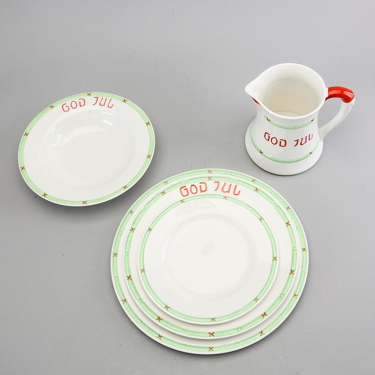 Tableware 24 dlr "Merry Christmas" Rörstrand second half of the 20th century porcelain.