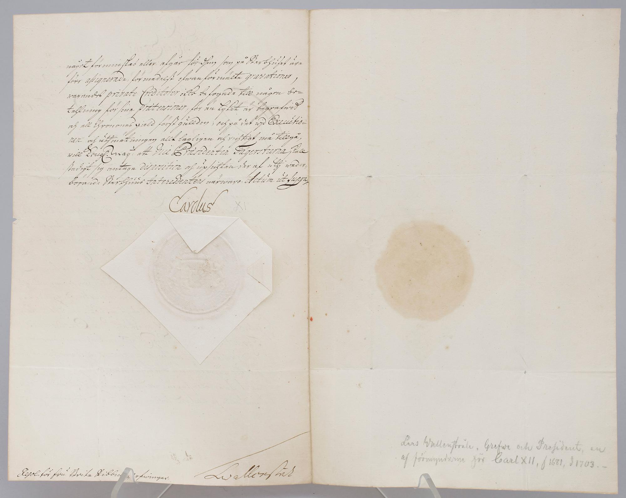 DOKUMENT MED KUNGLIG AUTOGRAF, Konung Karl XI av Sverige, dat Stockholm 22 dec 1685.