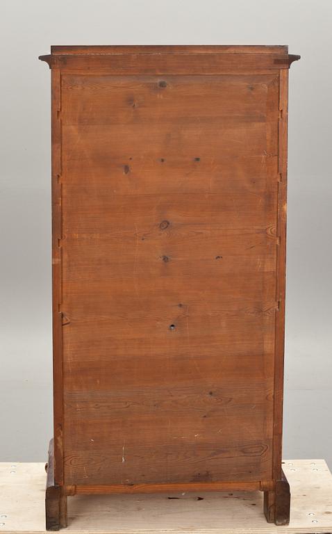 BYRÅ, senempire/nyrokoko. 1800-talets mitt.