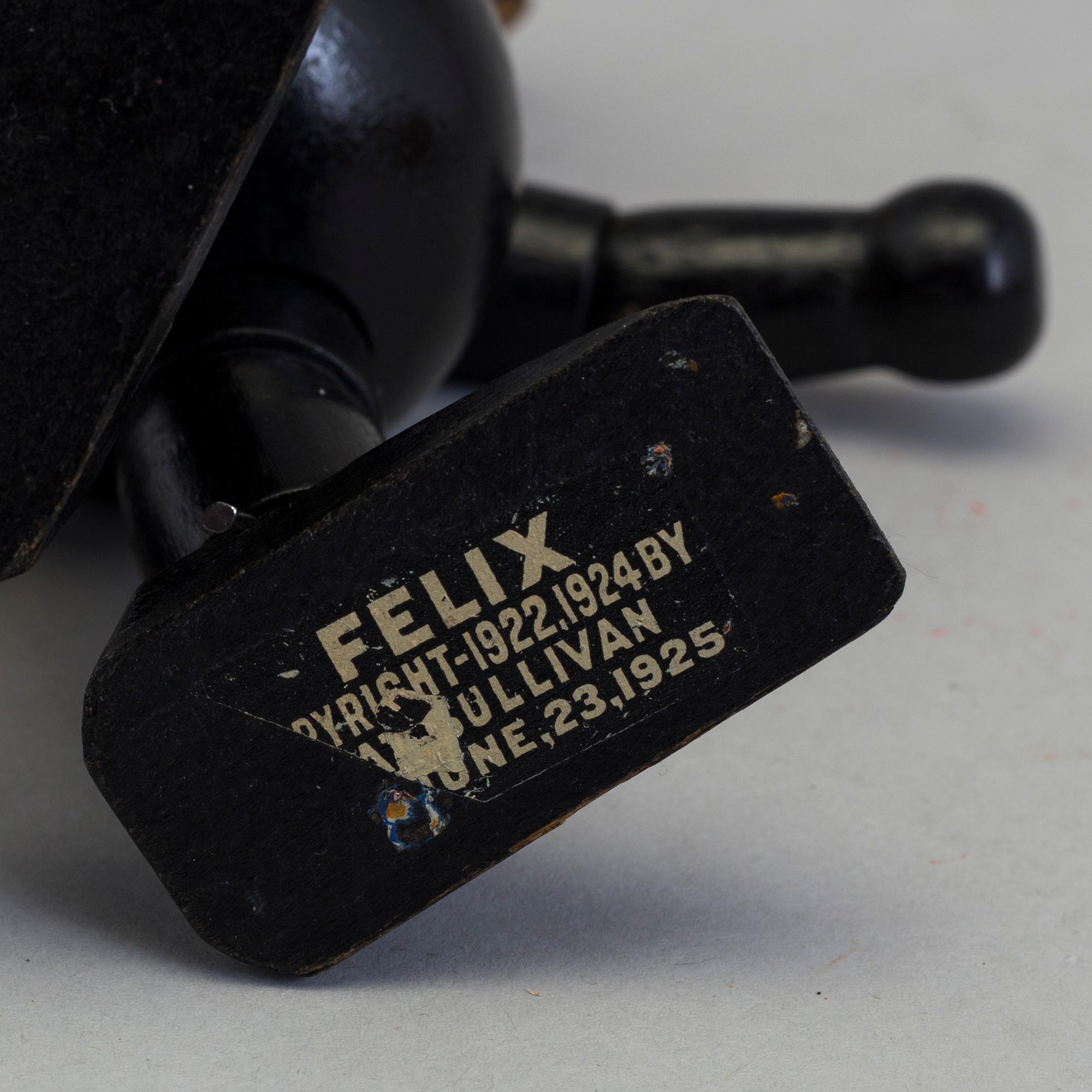 SCHOENHUT "Felix the Cat", USA, 1920's.