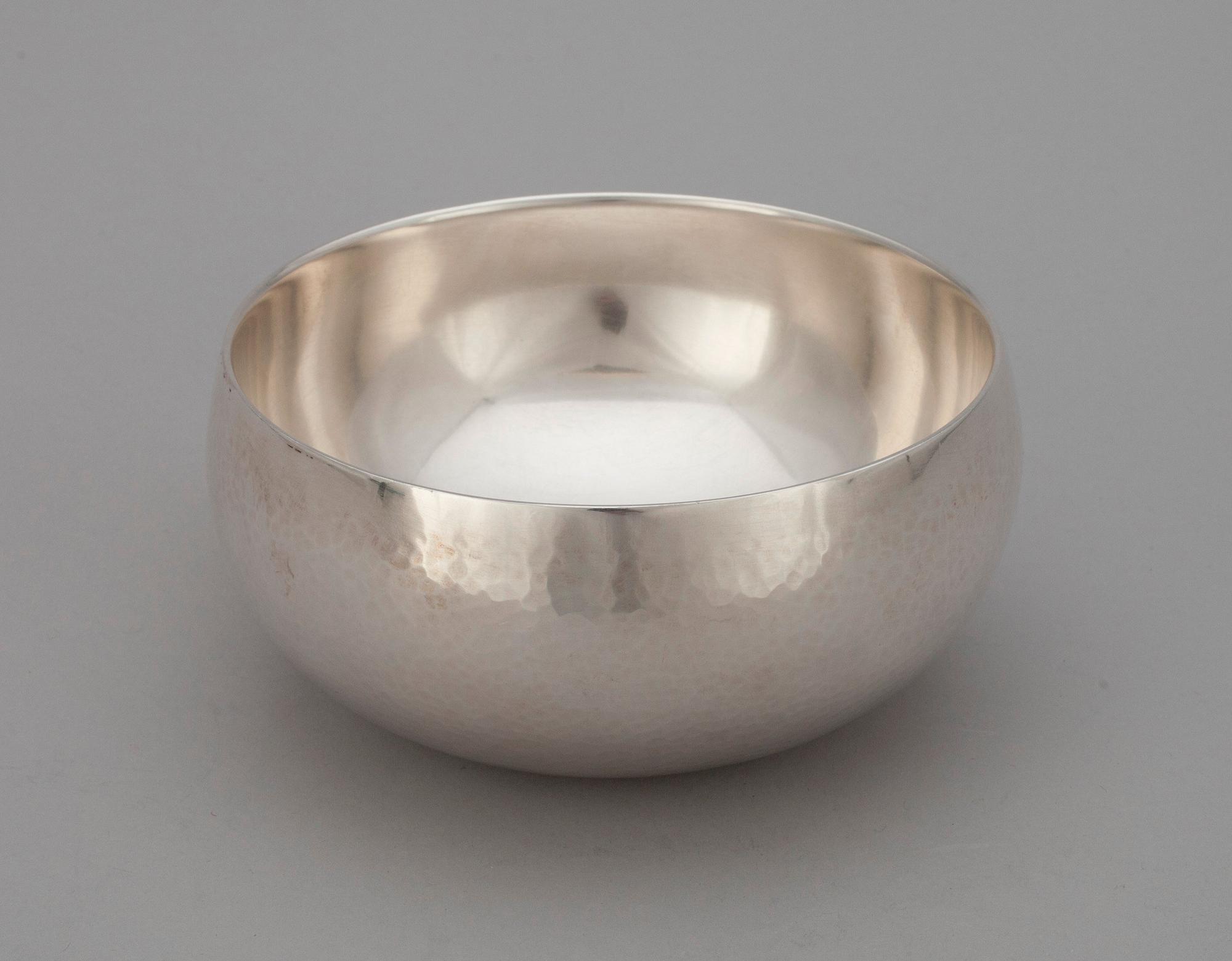 Tapio Wirkkala, A ETYK-BOWL, 445.