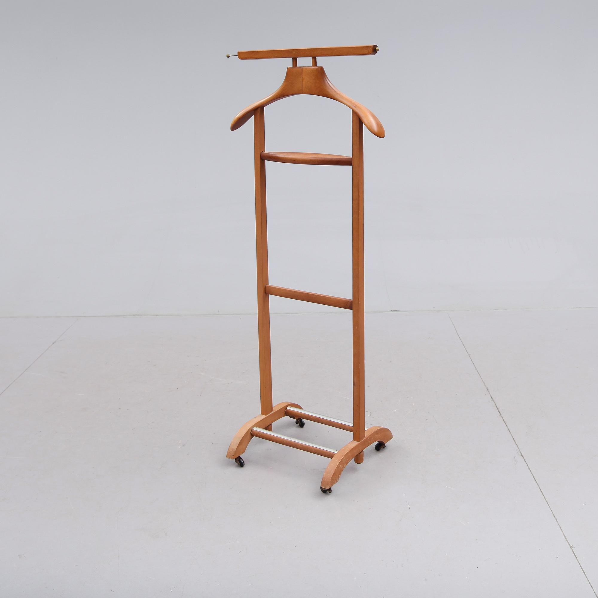 HERRBETJÄNT, 1900-talets andra hälft.