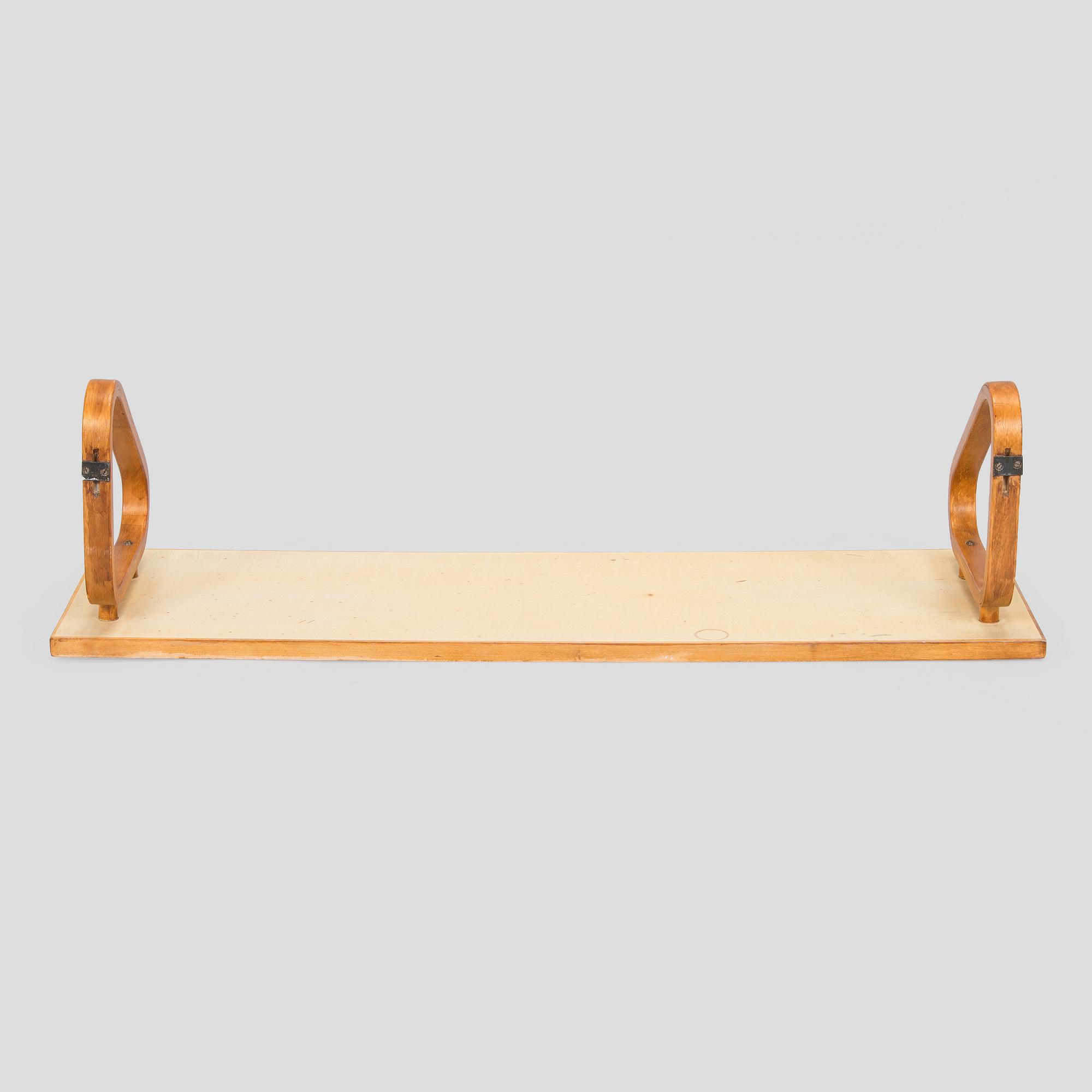 Alvar Aalto, a 1930s shelf, model 112/L for O.Y. Huonekalu- ja Rakennustyötehdas A.B.