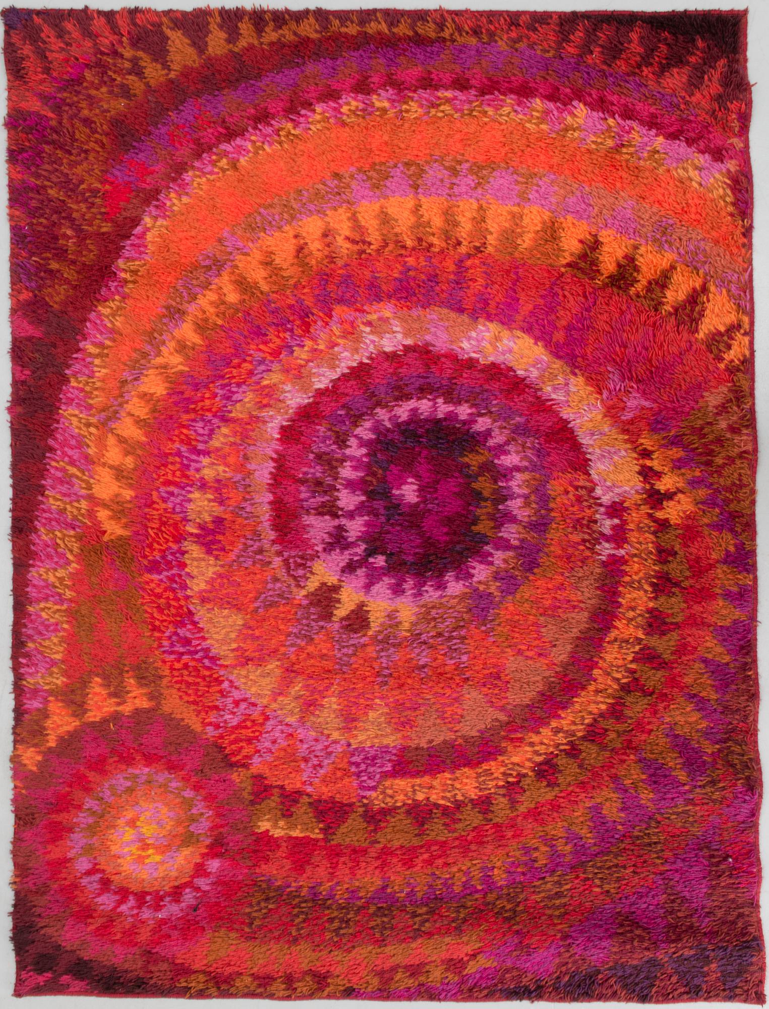 MARJATTA METSOVAARA, ryijymatto, Oy Finnrya Ab. Noin 186x136 cm.