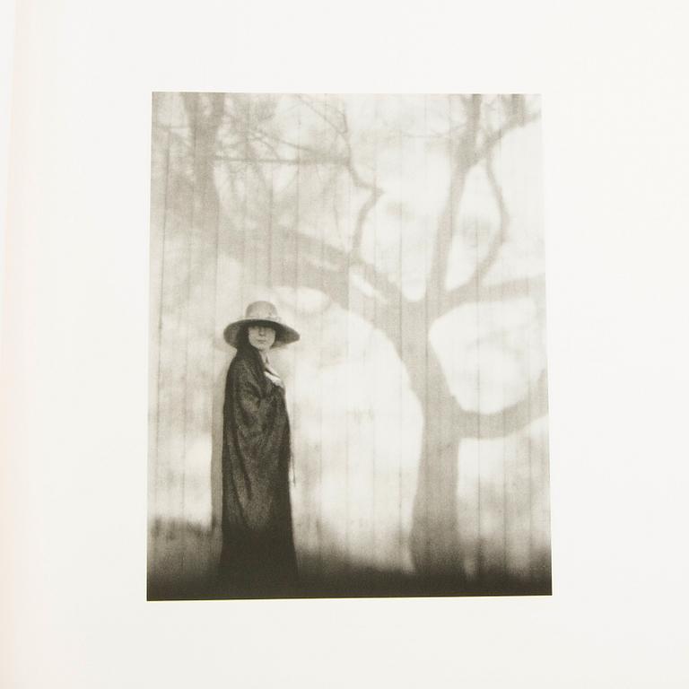 Steve Crist's book "Edward Weston: One Hundred Twenty-Five Photographs".