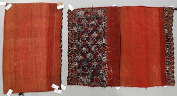 SADELVÄSKOR, 2 st, semiantika Turkmener, ca 75 x 118 resp 68 x 105 cm.