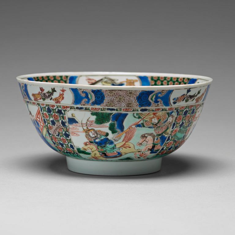 A famille verte bowl, Qing dynasty, Kangxi (1662-1722).