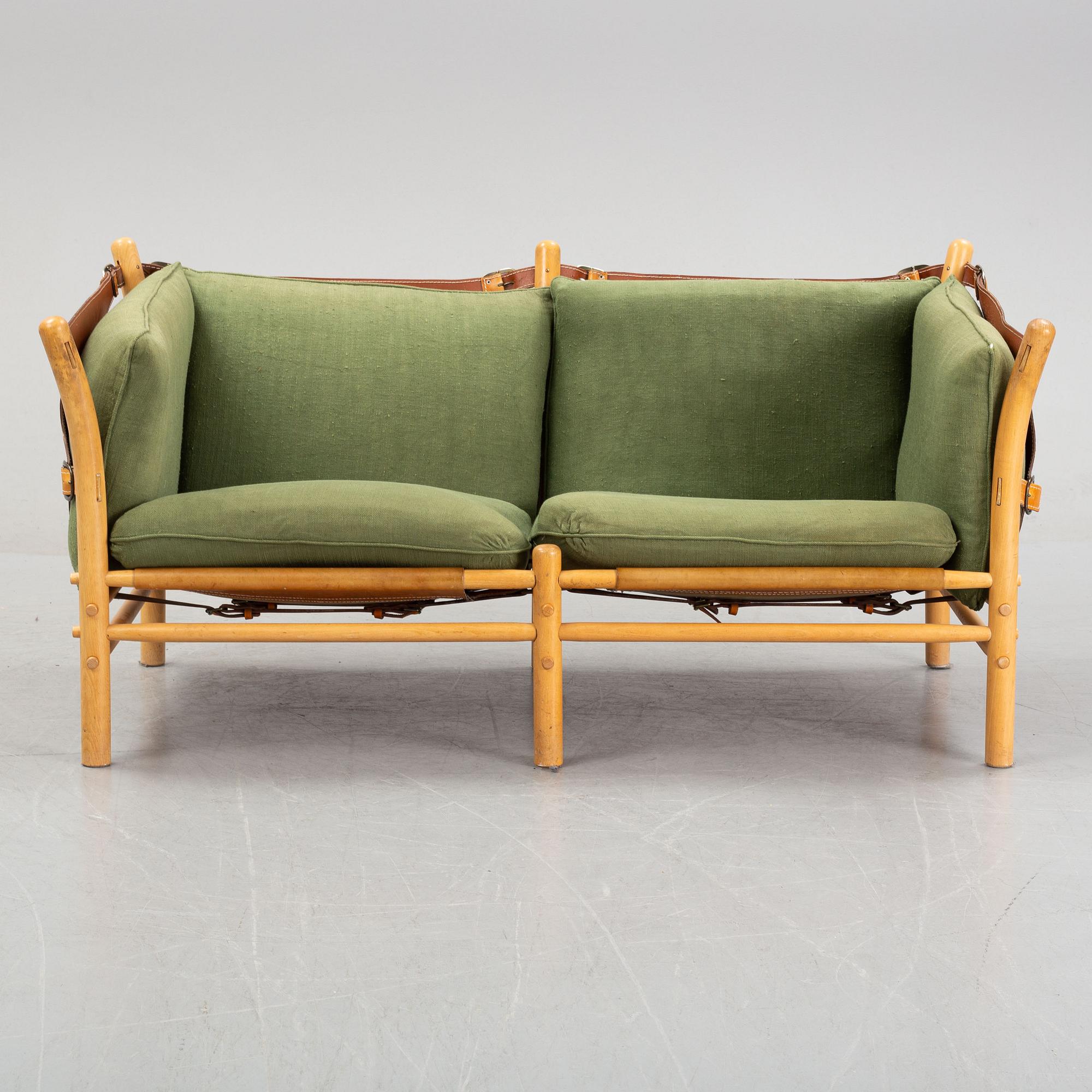 Arne Norell, an 'Ilona' sofa for Norell Möbler, later part of the 20th Century.