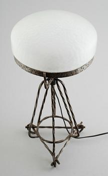 BORDSLAMPA, smide, 1900-talets första hälft.