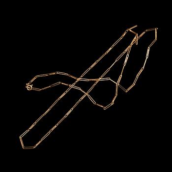 HALSKEDJA, 18 k guld, genombruten länk, vikt ca 14 g.