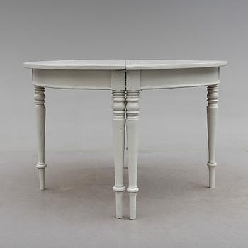 BORD, 2 st, 1800-talets andra hälft.