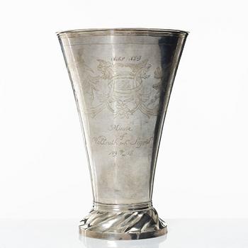 A Swedish silver beaker by Lars Löfgren, Hudiksvall (1797-1853).