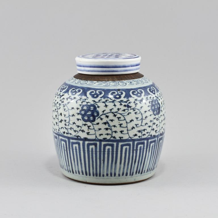 BOJAN, porslin, Kina, 1800-tal.