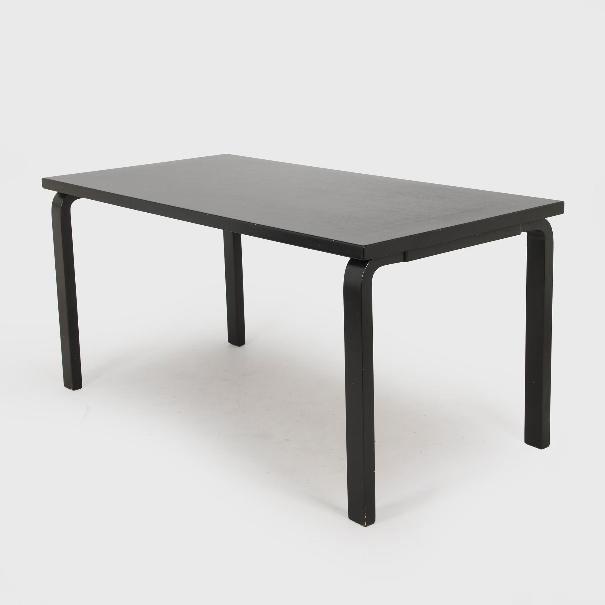 Alvar Aalto, a model '82A' table, Artek, Finland, late 20th century.