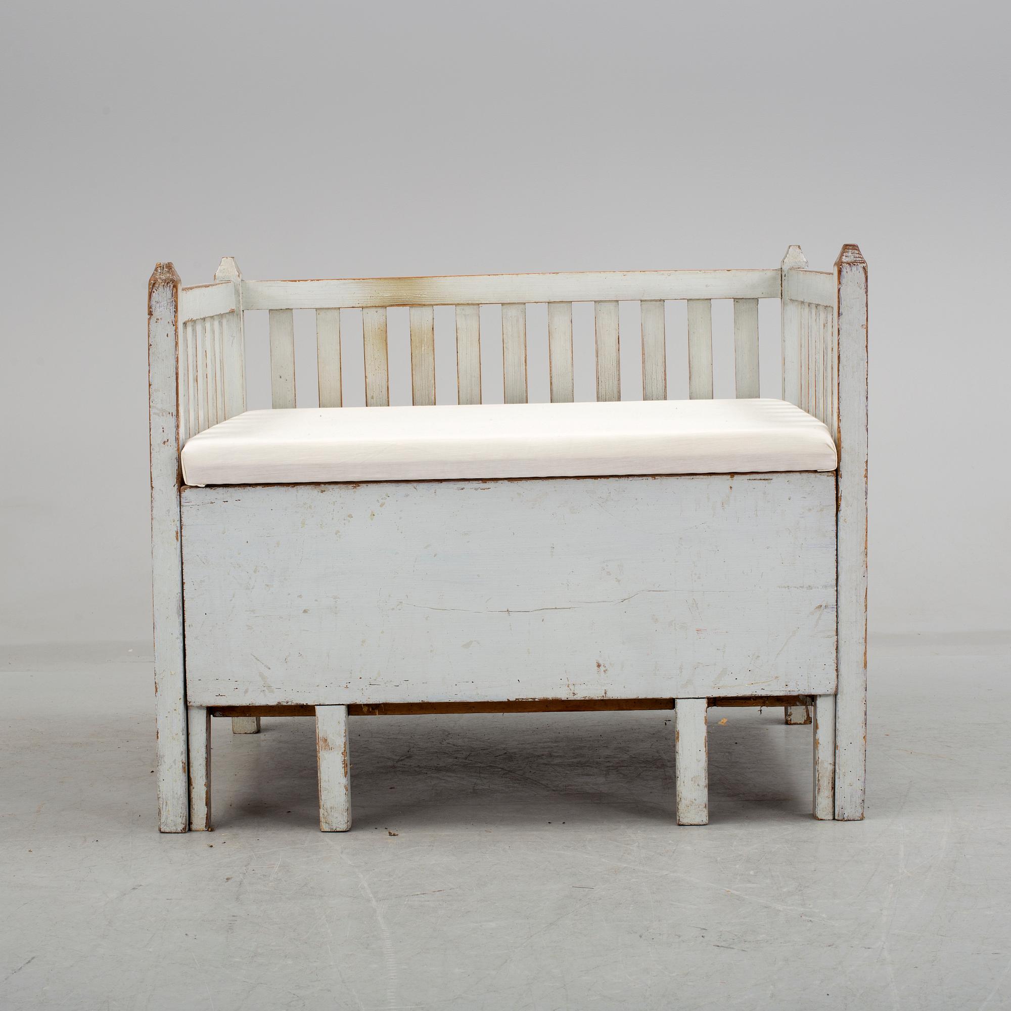 SOFFA/SÄNG, 1800-talets mitt.