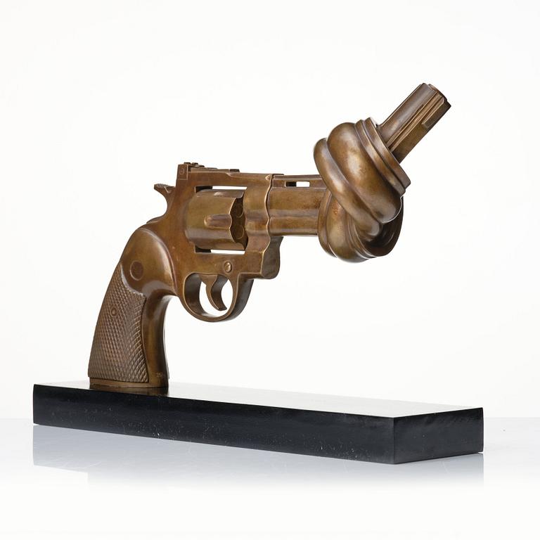 Carl Fredrik Reuterswärd, 'Non Violence'.