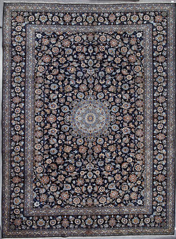 MATTA, keshan, ca 470x310 cm.