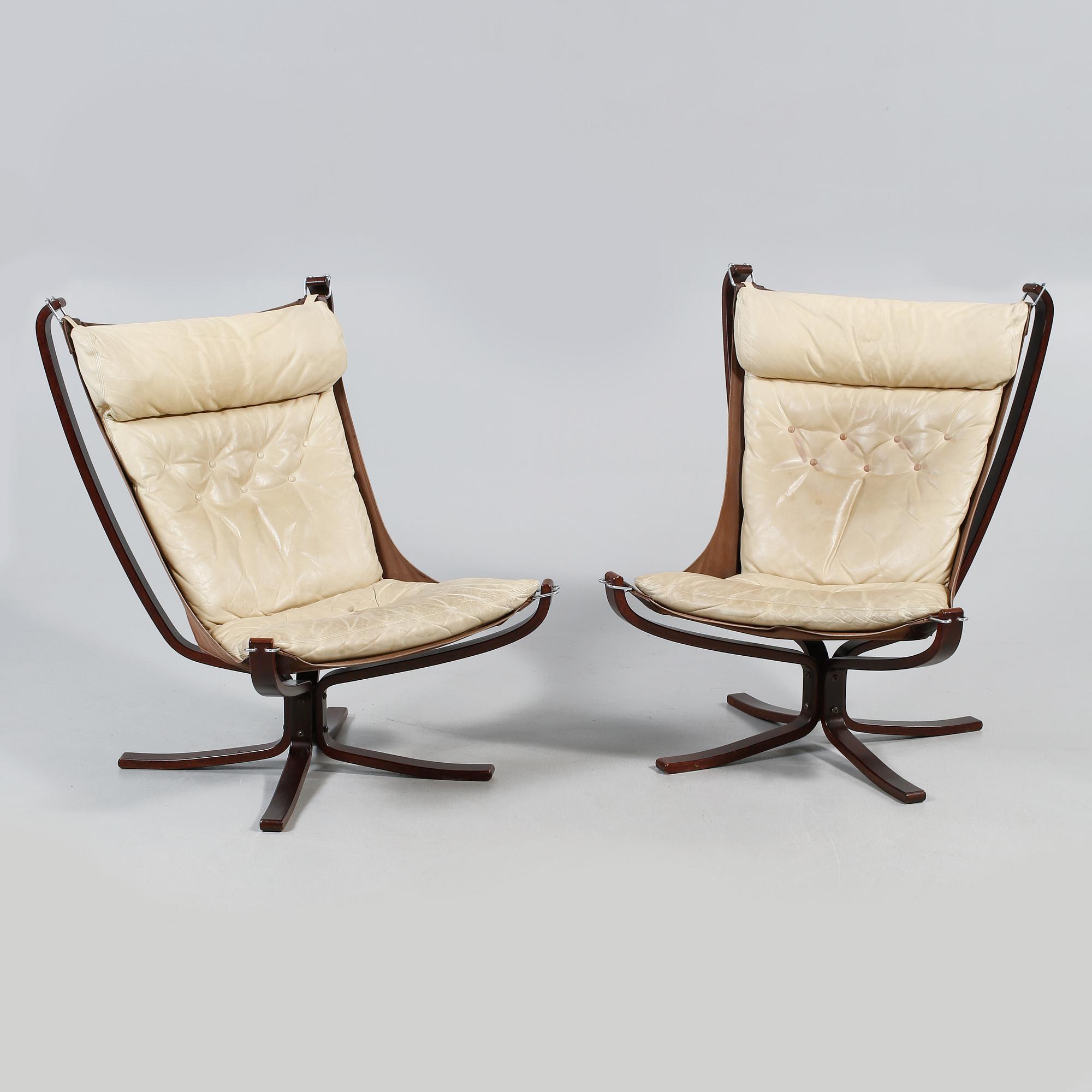 FÅTÖLJER, ett par, "Falcon chair", Sigurd Russel, Vatne möbler, Norge, 1970-tal.