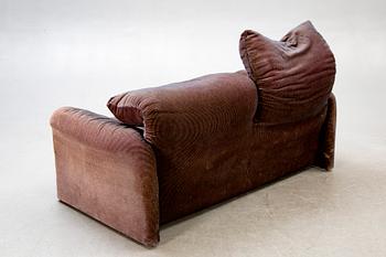 Vico Magistretti, sofa, "Maralunga".