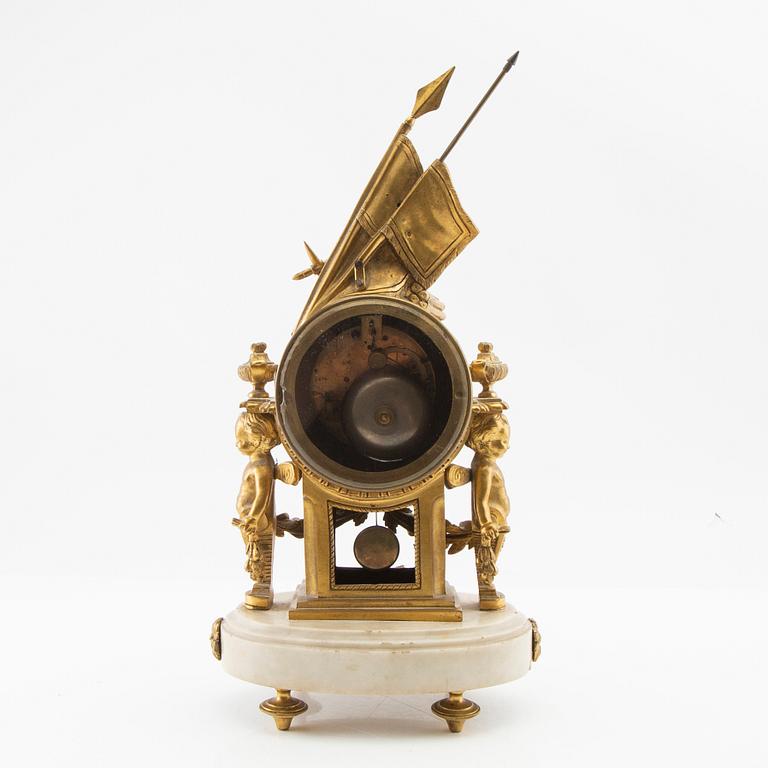Mantel clock in Louis XVI style, 19th century.