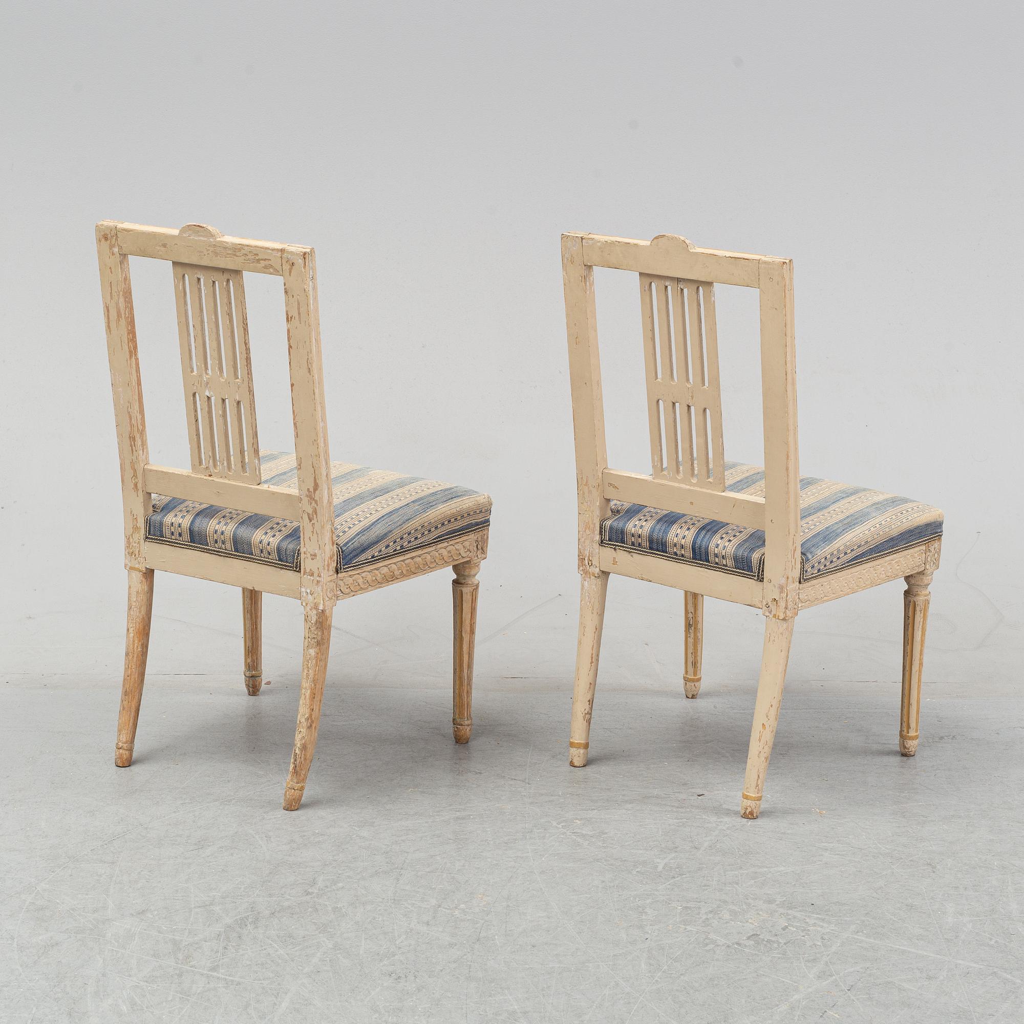 A set of six gustavian chairs made in Lindome by Johannes Andersson (1763-1840), signed IAS+, around the year 1800.