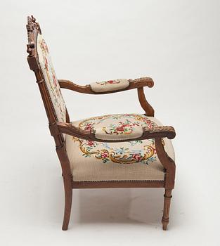 KARMSTOL, Louis Seize-stil, 1900-talets början.