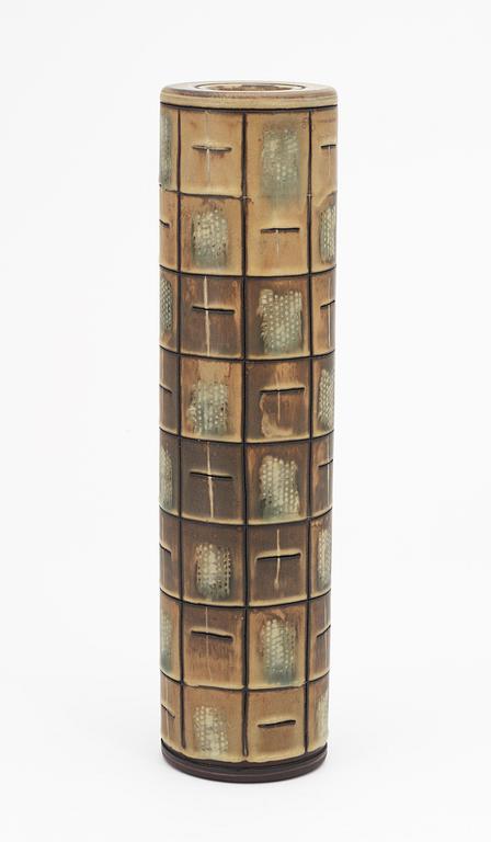 A Wilhelm Kåge 'Farsta' stoneware vase, Gustavsberg studio 1960.