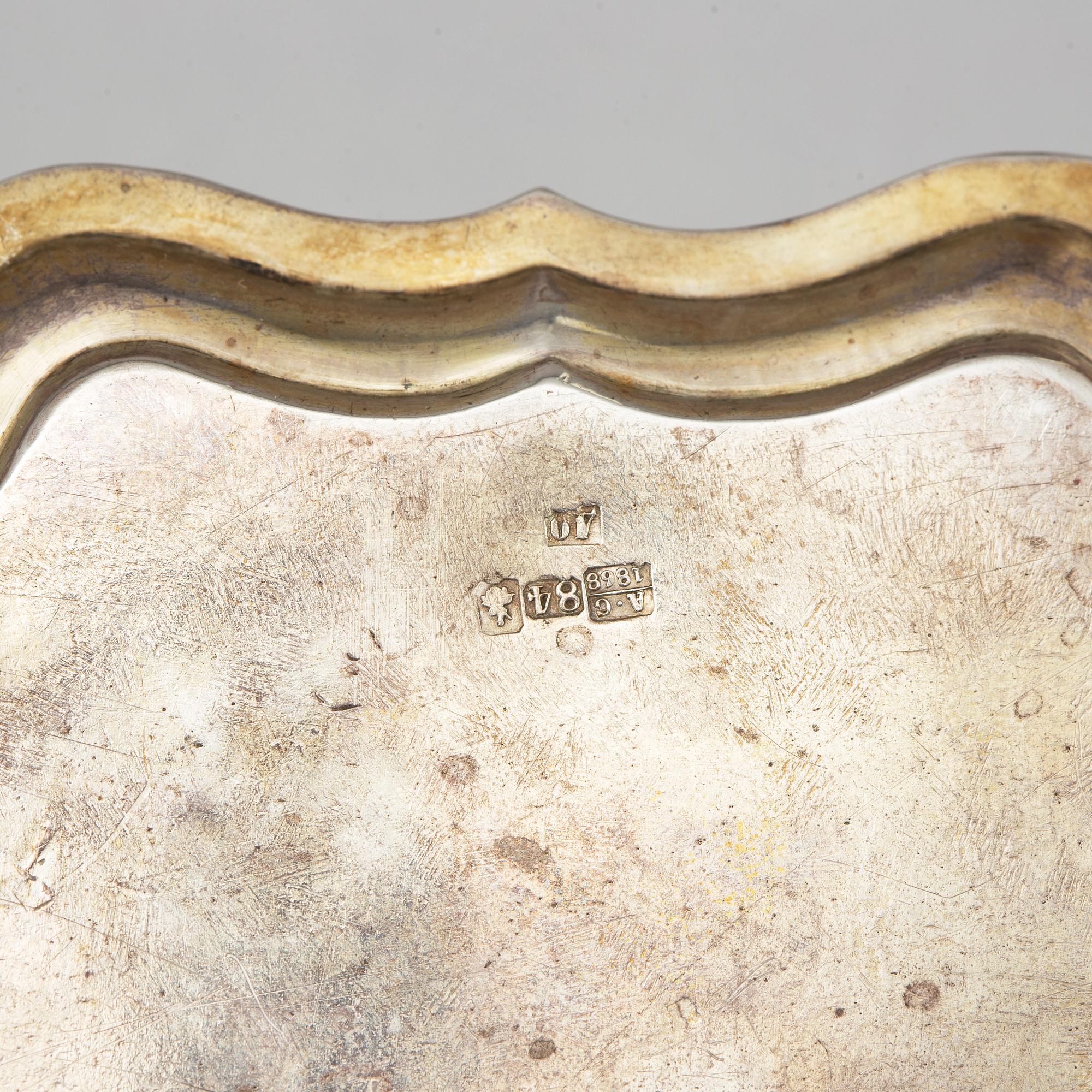 A Russian silver dish, mark of Aleksey Osipov, Moscow 1868.