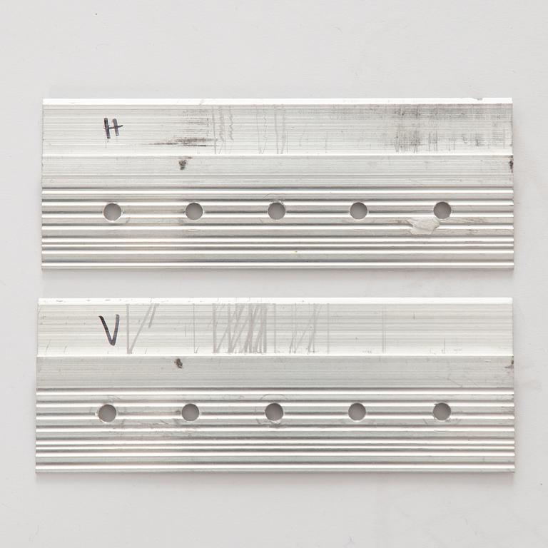 Alain Van Havre, spegel, "Aged", Notre Monde/Ethnicraft, 2019.