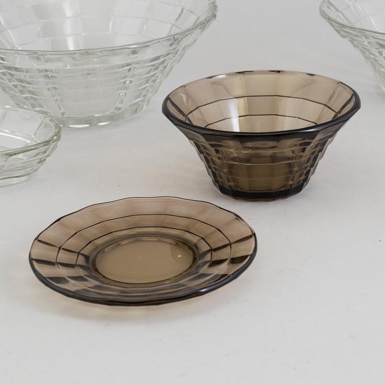 SIMON GATE, glass bowls and dishes, Sandvik.