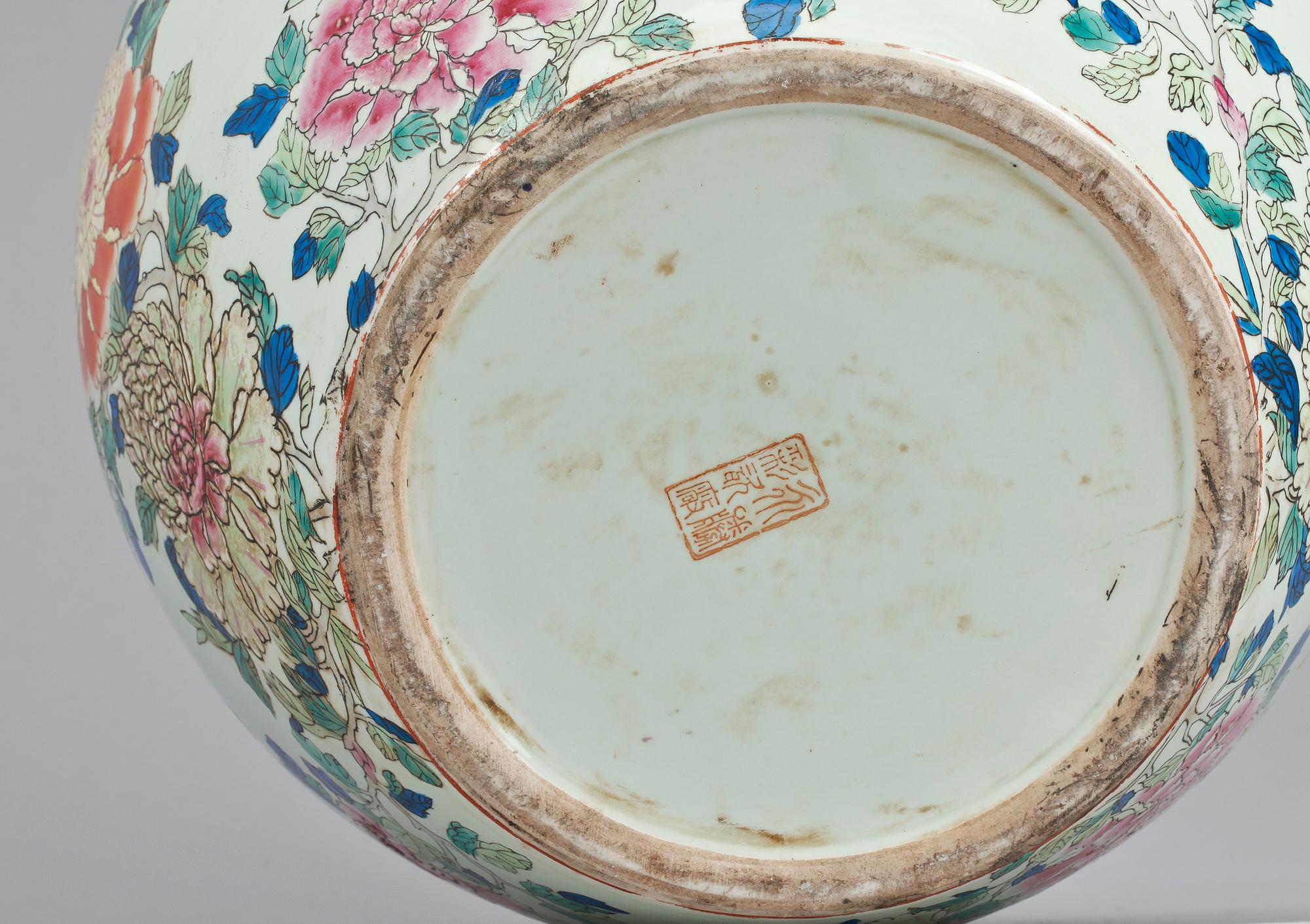 FISKBASSÄNGER, 4 st, porslin, Kina 1900-tal.