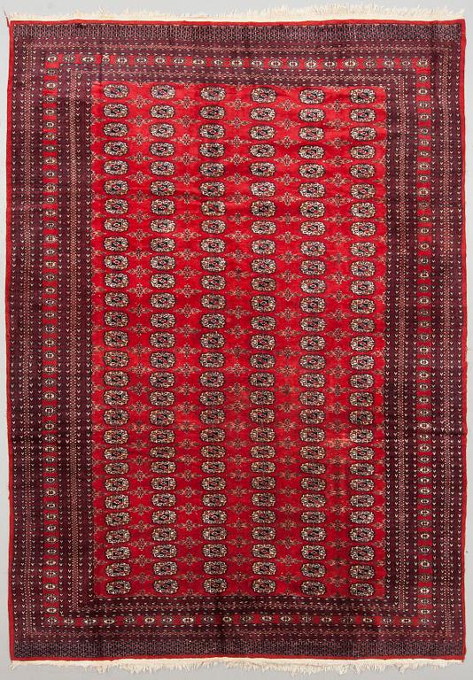 MATTA, old/semiantik, Bochara, part silk, ca 342 x 243 cm.