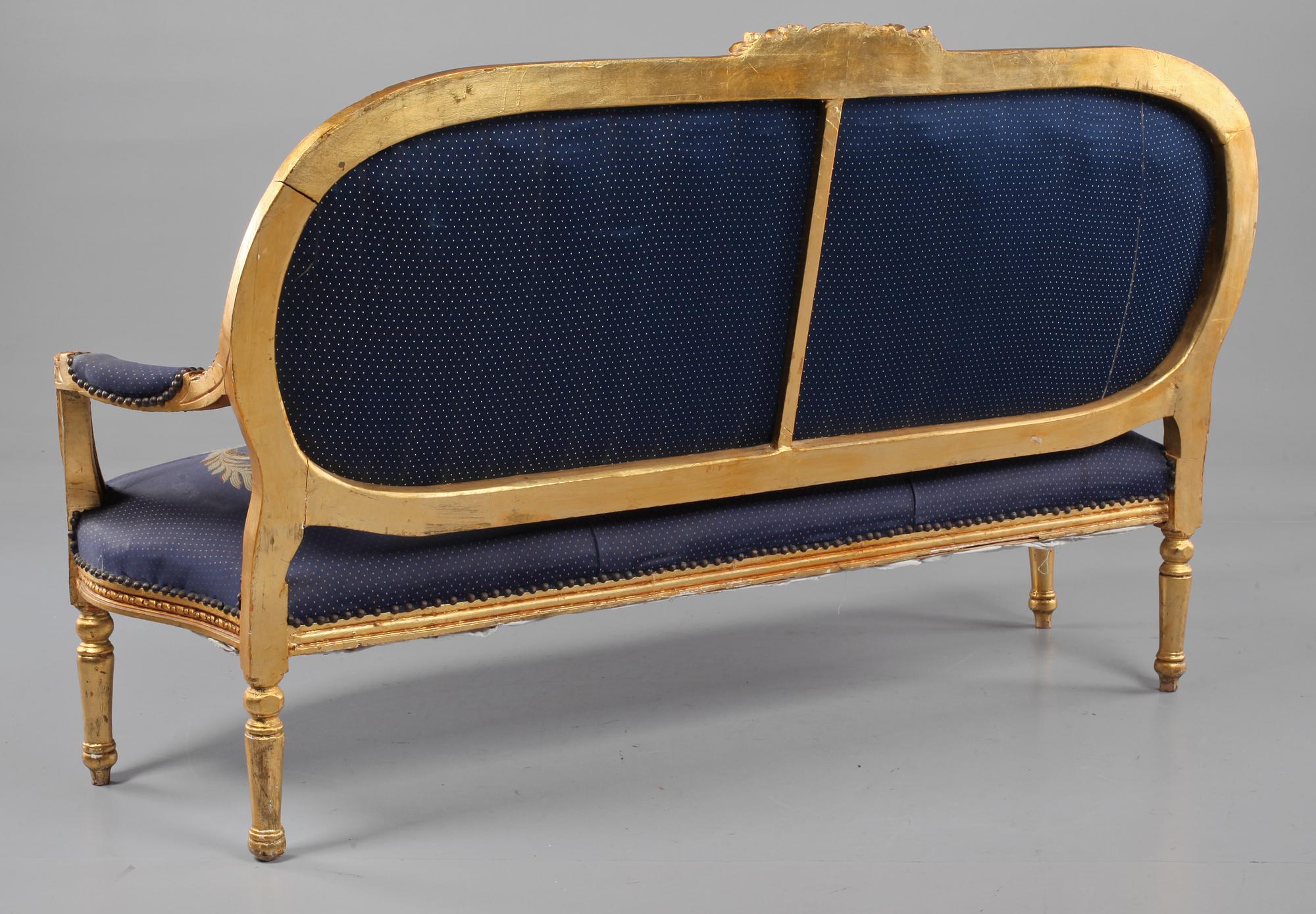 SALONGSGRUPP, 3 delar, Louis XVI-stil, modern tillverkning.
