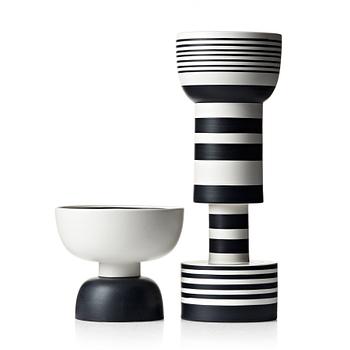 37. Ettore Sottsass, vas samt skål på fot, Bitossi - Montelupo, Italien.