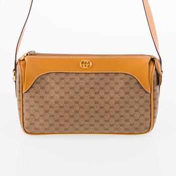 GUCCI Vintage Micro Monogram Cross Body Bag.