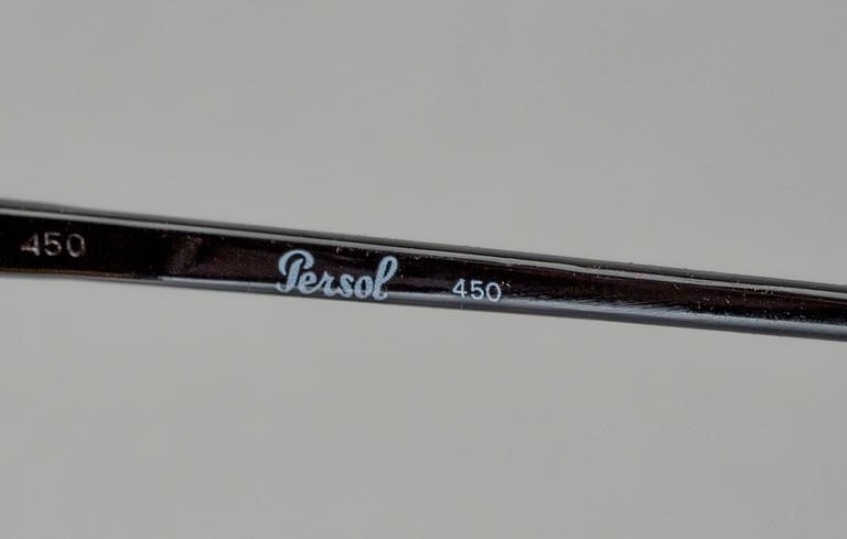SOLGLASÖGON, Persol.