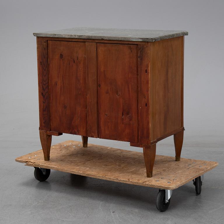 A gustavian style chest of drawers from the second half of the 20th century.