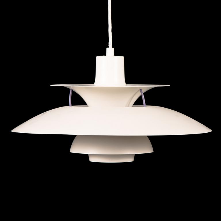 Poul Henningsen, kattovalaisin"PH- 5", Louis Poulsen, Tanska 1900-luvin loppu.