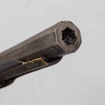 A Persian snaphaunce rifle, 18th century.