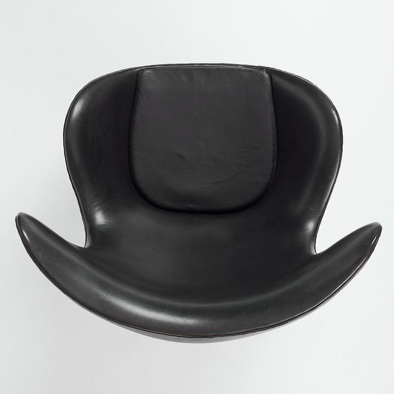 Arne Jacobsen, fåtölj, "Ägget", Fritz Hansen, Danmark, 1967.