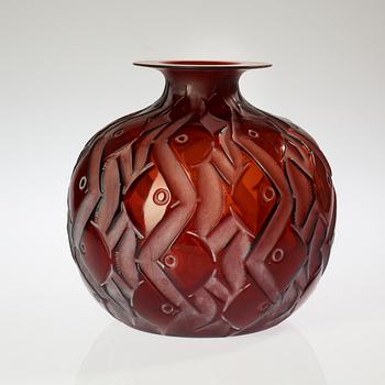 A René Lalique 'Penthièvre/1011' glass vase, model introduced 1928.