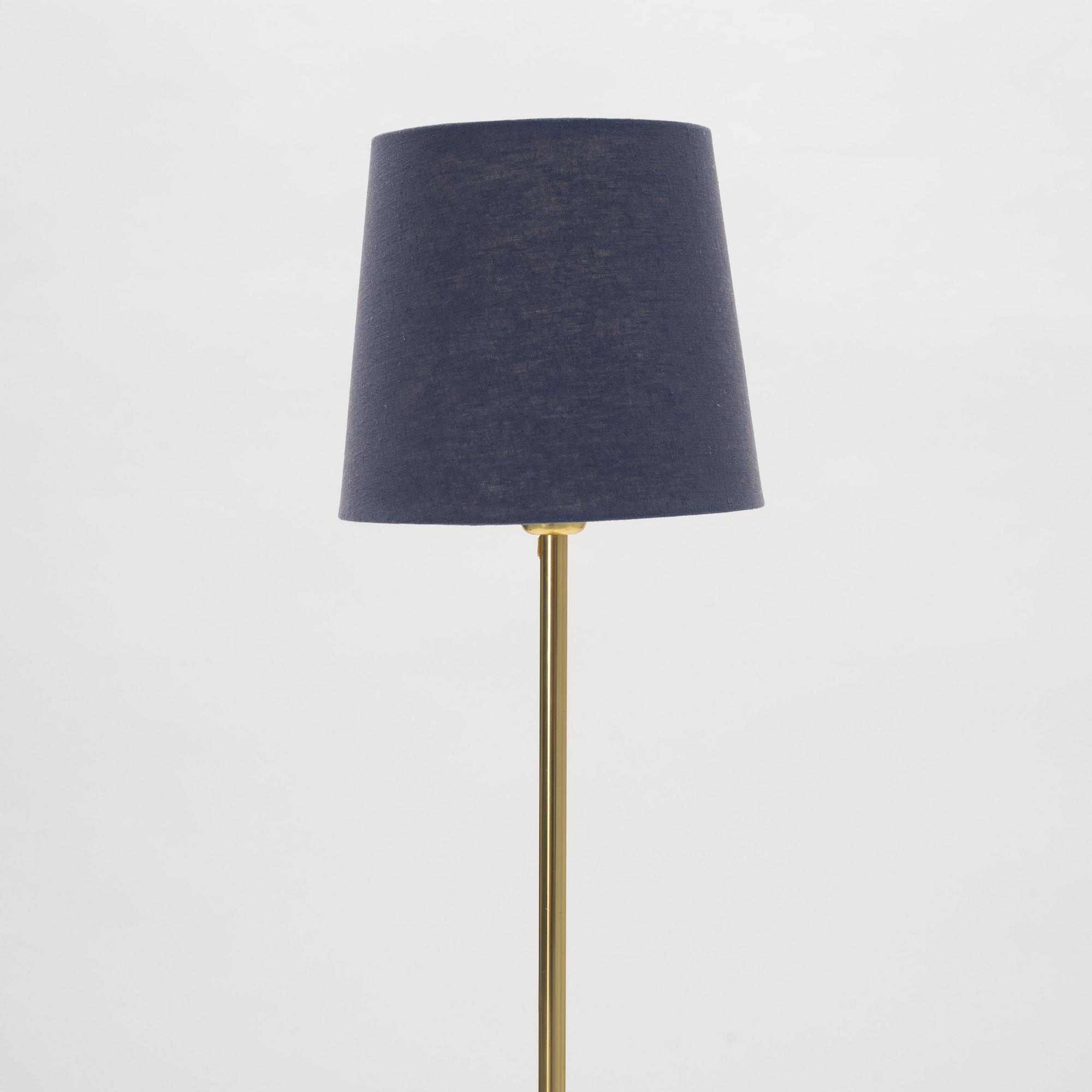 A pair of floor lights, Möller Armatur Eskilstuna, mid 20th Century.