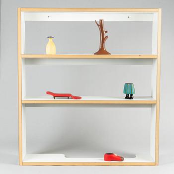 Pia König, a sculpture group with shelf, signed and numbered 5/5, 3/5, 2/5. and 1/5 and dated 2005.