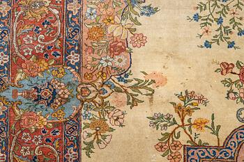 A semi-antique Tabriz carpet, West Persian, c. 250 x 175 cm.