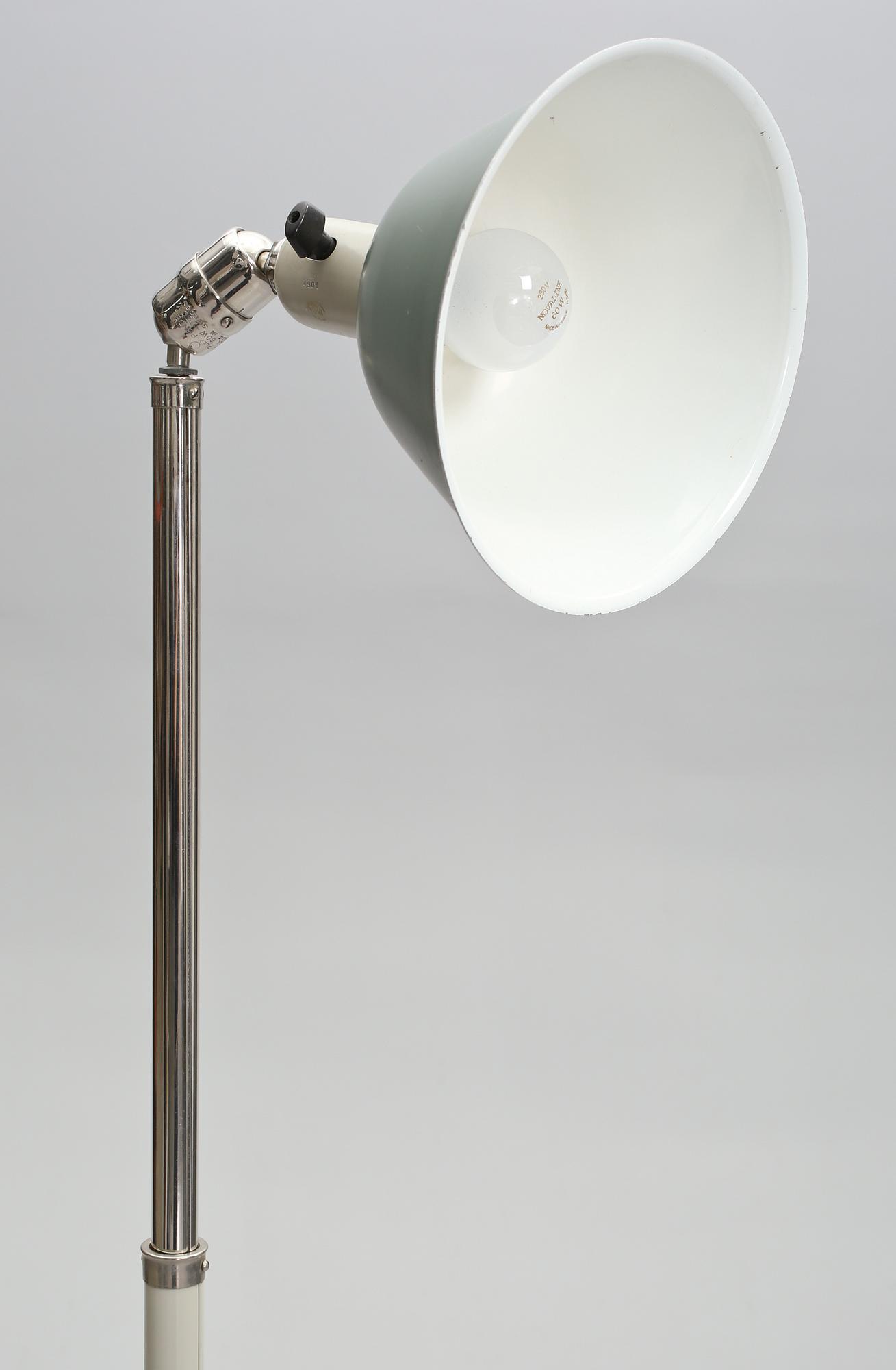 INDUSTRILAMPA, "Triplex-pendel", Johan Petter Johansson, ASEA, 1900-talets första hälft.