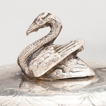 An 'Egyptian Empire style' caviar bowl c. 1900.