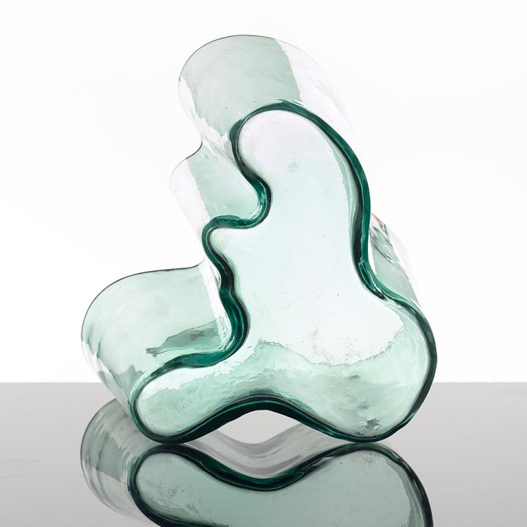 Alvar Aalto, a green tinted glass vase, Karhula, Finland ca 1937-49, model 9750.